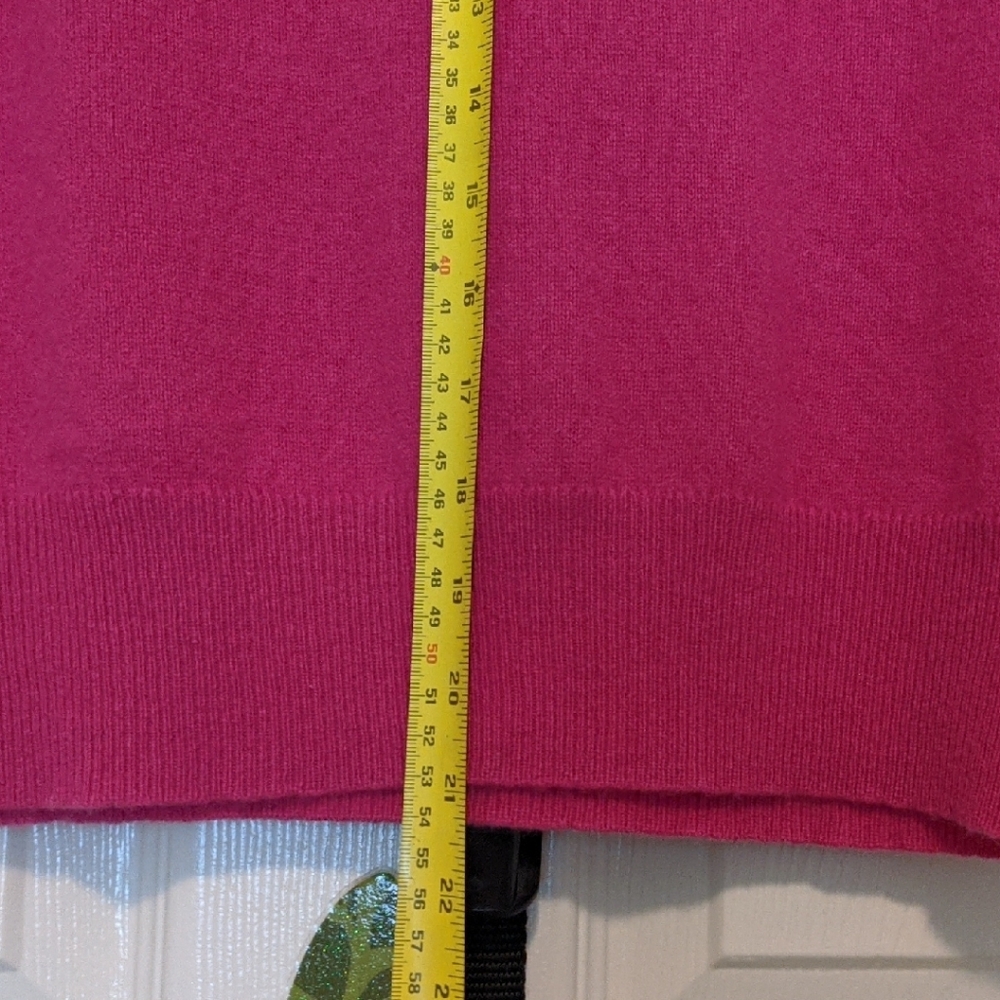 Lord & Taylor. Cashmere Sweater Vest, Fuchsia, Petite M - Picture 4 of 7